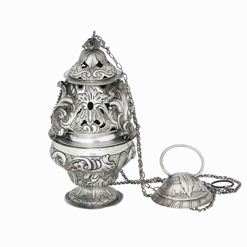 Turibolo in argento sbalzato, traforato e cesellato. Genova, marchio della â€œtorrettaâ€ per lâ€™anno (1)773  - Asta Argenti da Collezione - Antichi - I - Cambi Casa d'Aste