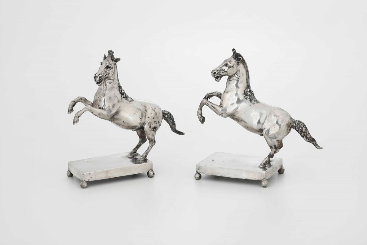 Coppia di Cavalli in Argento Fuso e Cesellato. Argenteria Artistica Italiana del XX Secolo. March...