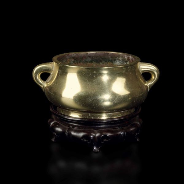 A gilded bronze censer, China, Qing Dynasty, 1600s