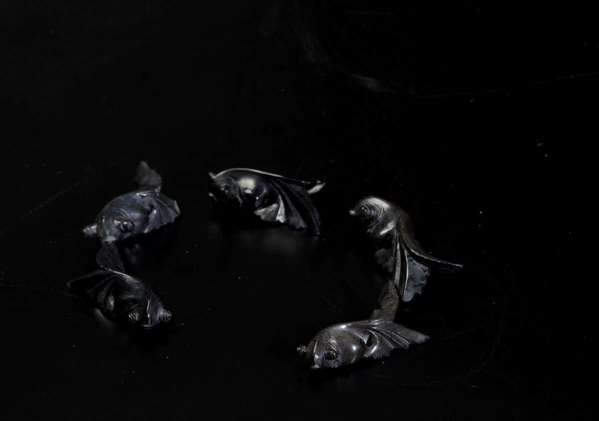 Cinque Figure di Dragon Carps Scolpite in Pietra, Cina, Dinastia Qing, XIX Secolo