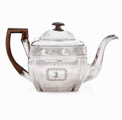Teiera Argento Fuso, Sbalzato e Cesellato Marchi della Città di Sheffield Anno 1804 e Dell'argent...