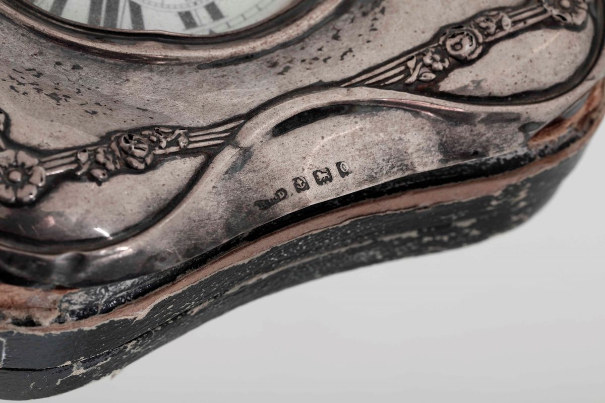 Insieme di Orologi in Argento e Due Boccette in Argento e Vetro. Coppia Orologi Argentiere Silva,...