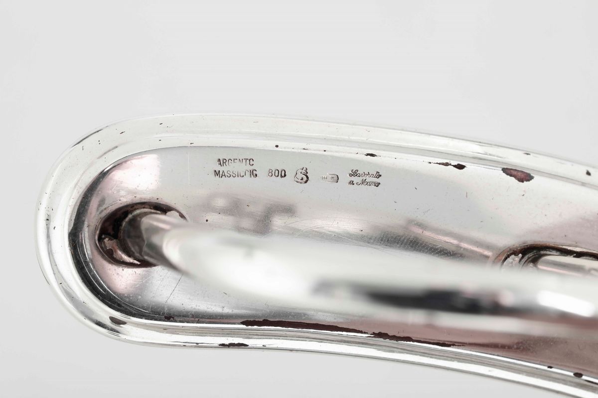 Insieme di Orologi in Argento e Due Boccette in Argento e Vetro. Coppia Orologi Argentiere Silva,...