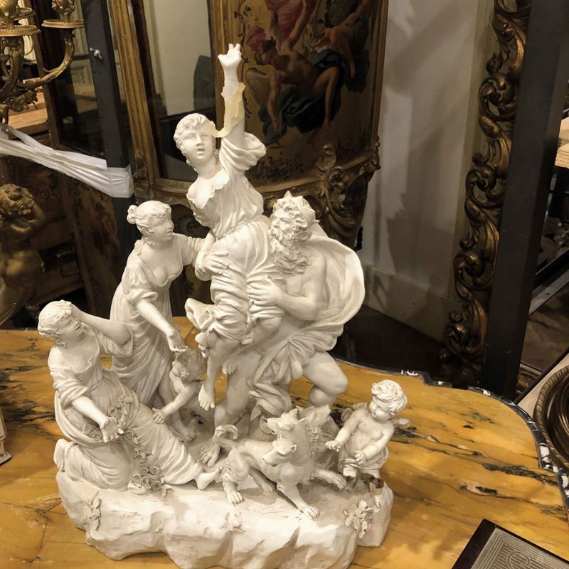 Gruppo in ceramica bianca con scena mitologica  - Asta Asta a Tempo | Antiquariato Ottobre - Cambi Casa d'Aste