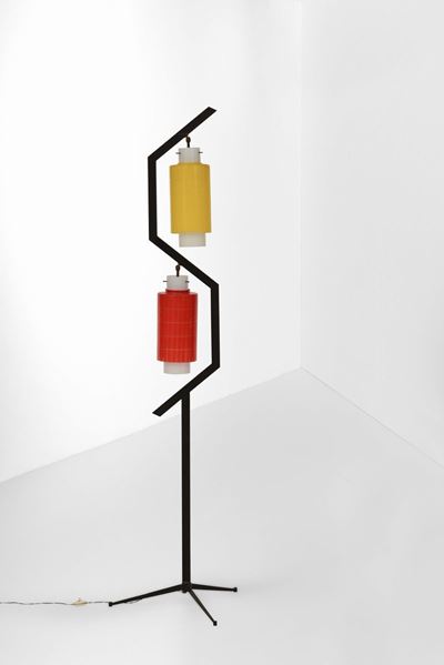 Lampada da Terra con Struttura in Metallo e Diffusori in Vetro.