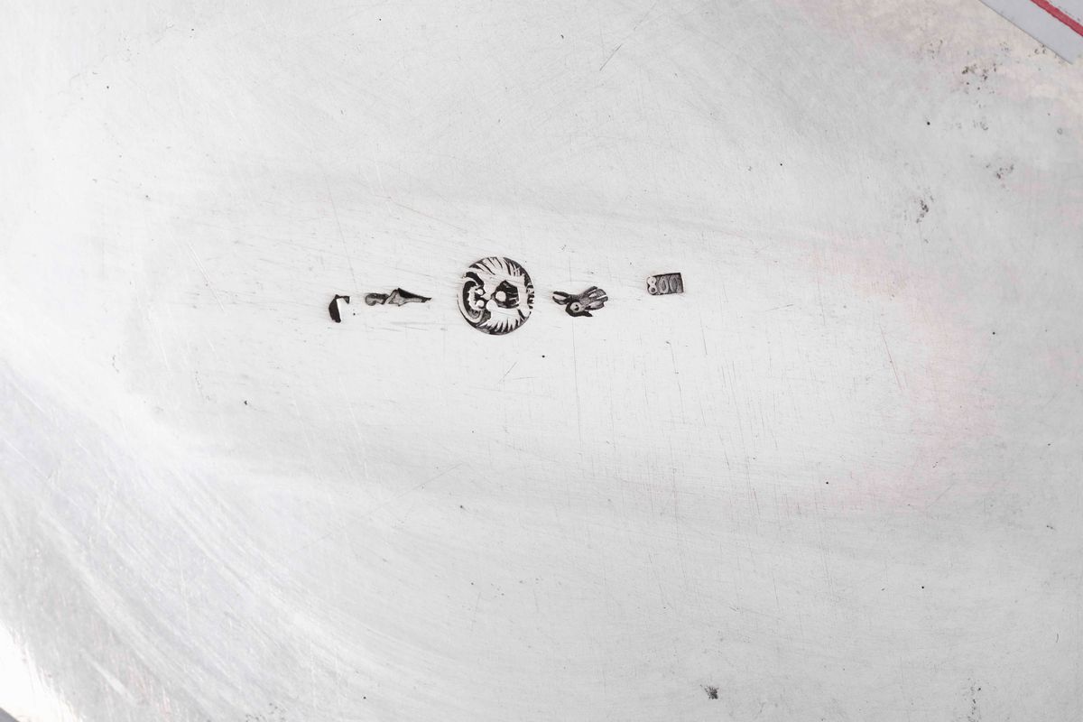 Piatto in Argento. Argenteria Italiana del XX Secolo