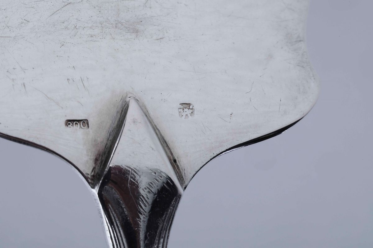 Servizio di Posate da Pesce in Argento per Dodici Persone. Argenteria Italiana del XX Secolo