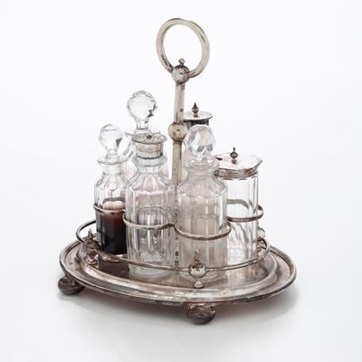 Cruet in Metallo Argentato con Sei Bottiglie in Cristallo