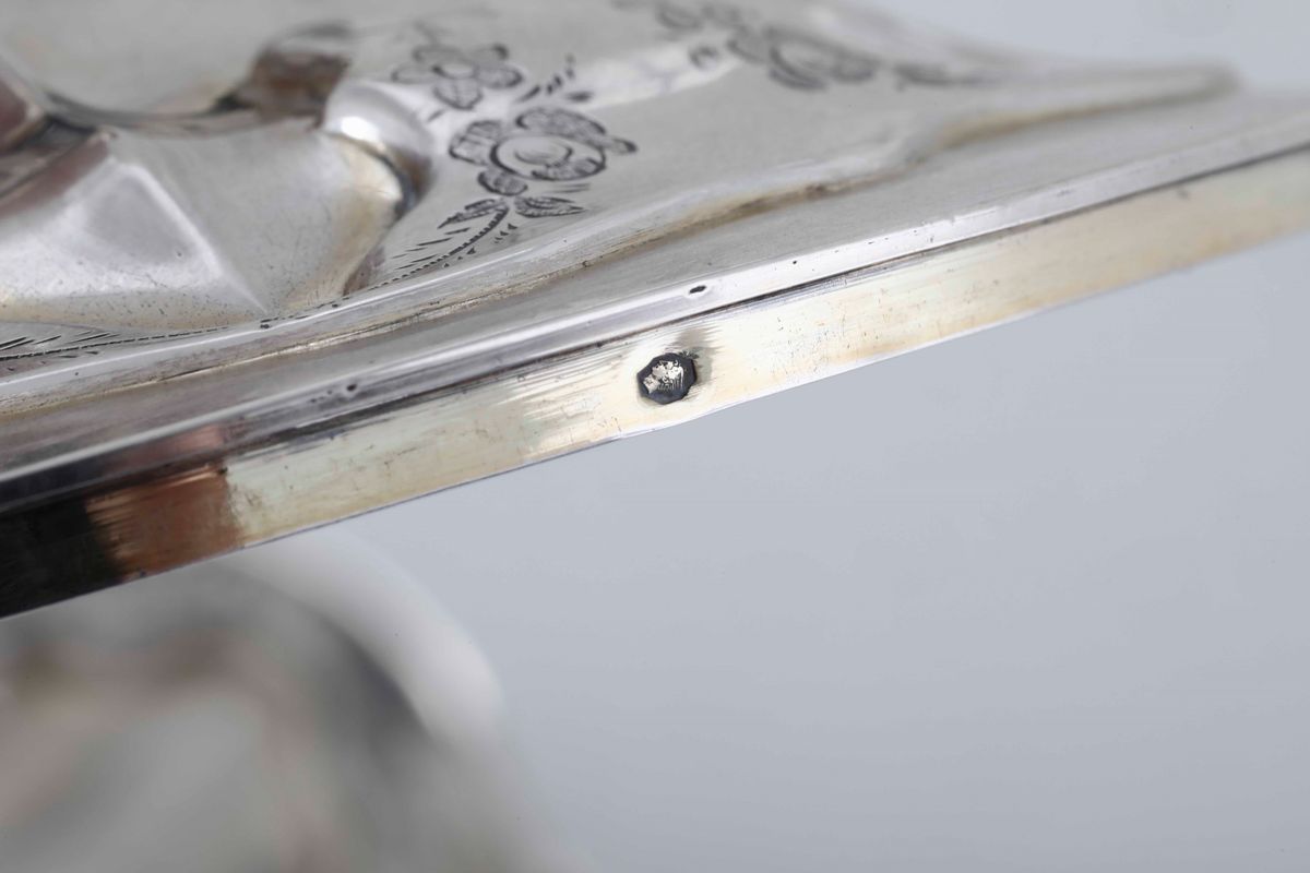 Tazza da Puerpera in Argento Fuso, Sbalzato e Cesellato, Francia Fine XIX Secolo
