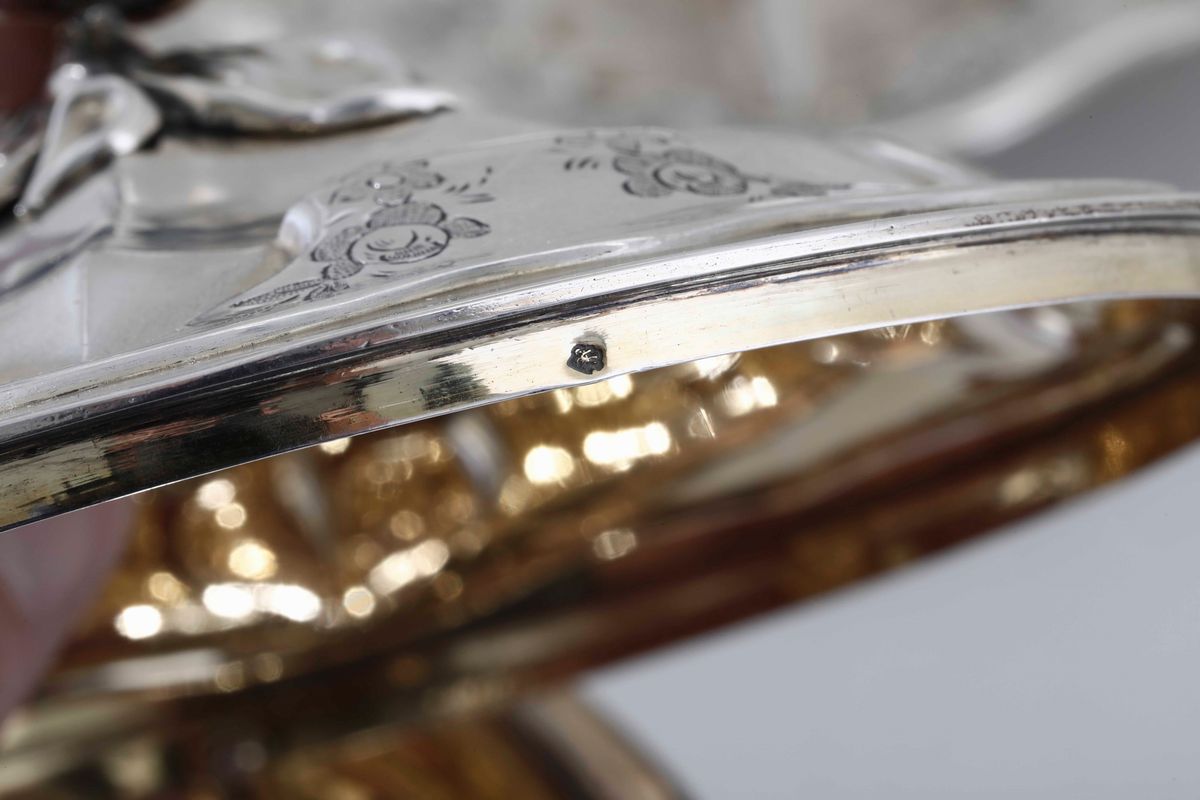 Tazza da Puerpera in Argento Fuso, Sbalzato e Cesellato, Francia Fine XIX Secolo