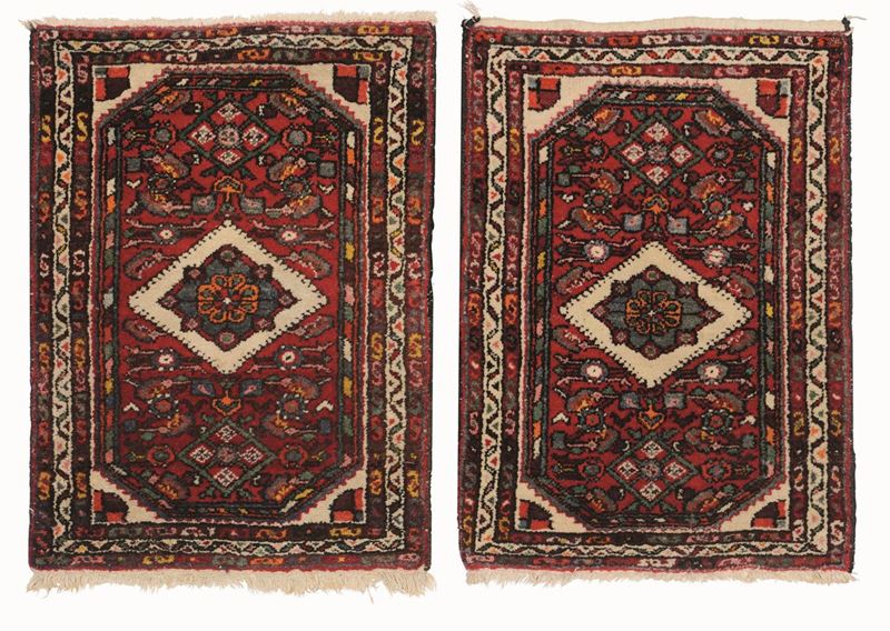 Coppia di tappeti, Persia metà XX secolo  - Asta Asta a Tempo | Tappeti - Cambi Casa d'Aste