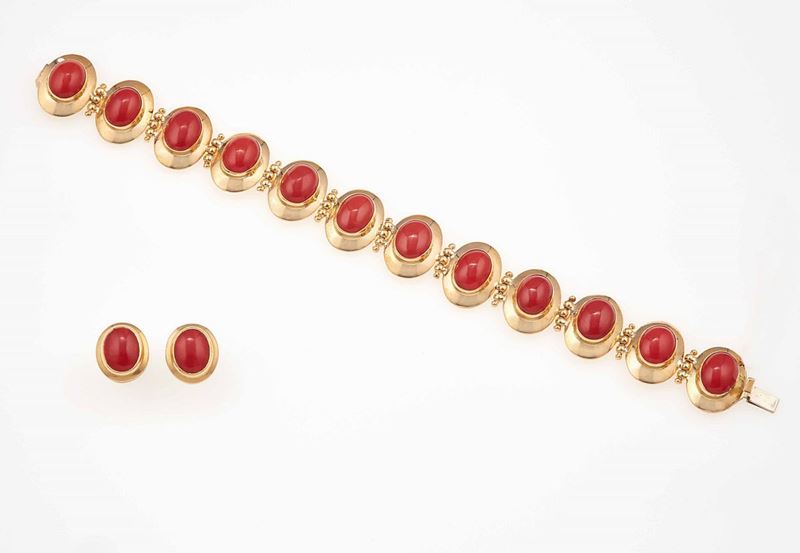Demi-parure composta da orecchini e braccialetto con coralli  - Auction Fine Coral Jewels - II - Cambi Casa d'Aste