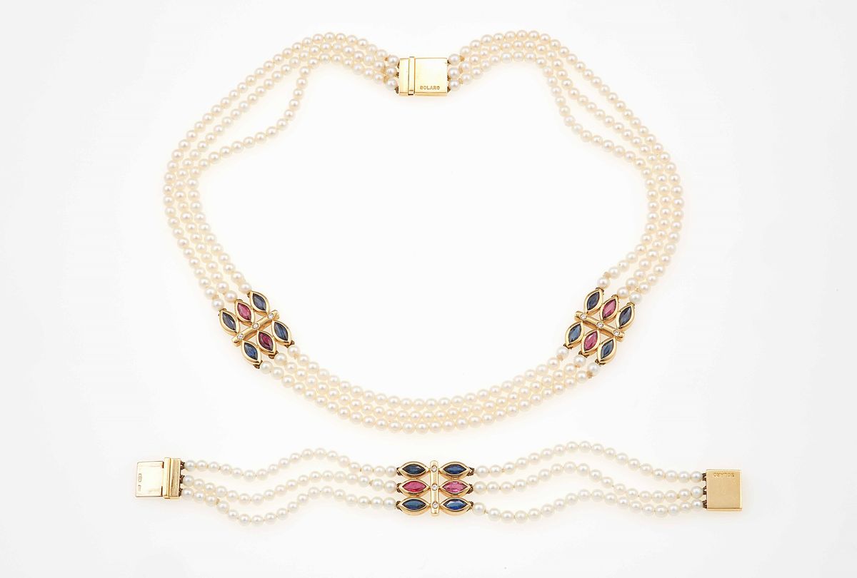 Demi-parure Composta da Girocollo e Bracciale con Piccole Perle Coltivate, Zaffiri e Rubini, Natu...