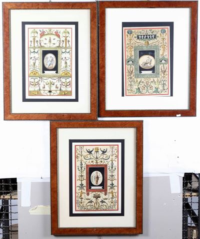 Serie di Tre Incisioni Acquerellate con Grotteschemotivi Decorativi a Grottesca.