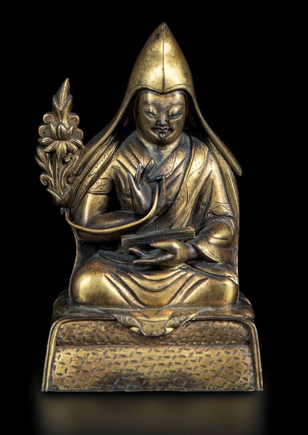 Figura di Lama Tsonkhapa in bronzo dorata, Tibet, XVIII secolo