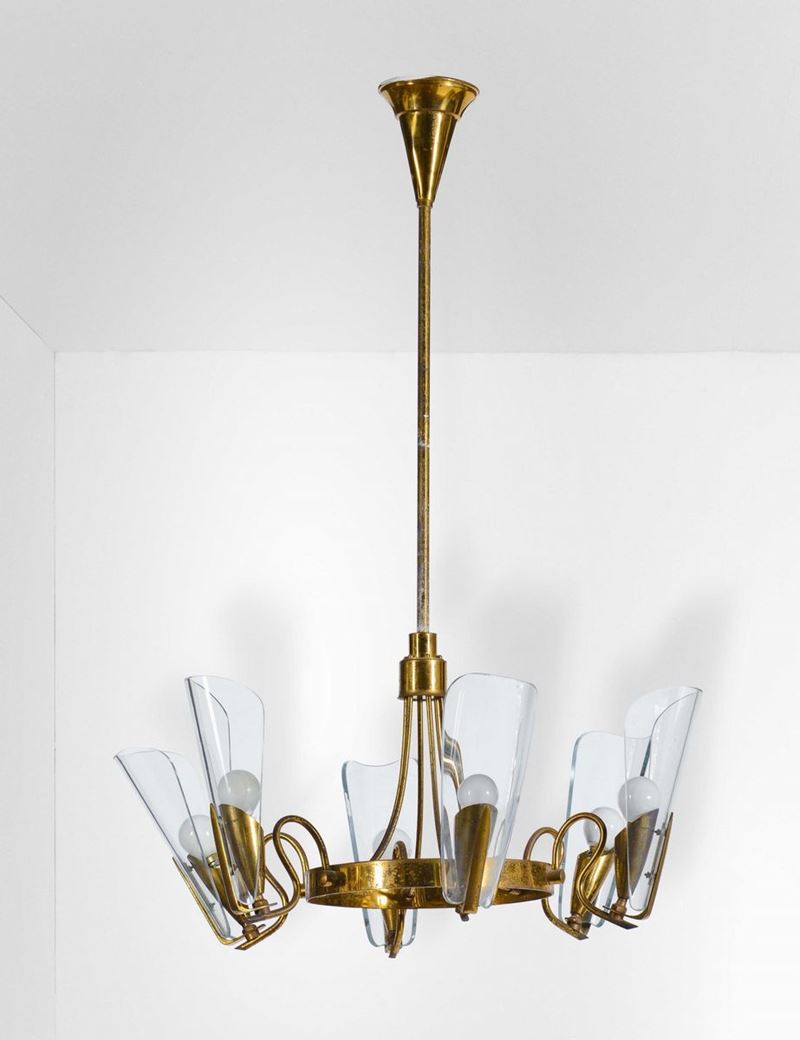 Lampada a sospensione con struttura in ottone e diffusori in vetro.  - Auction Design Lab - Cambi Casa d'Aste