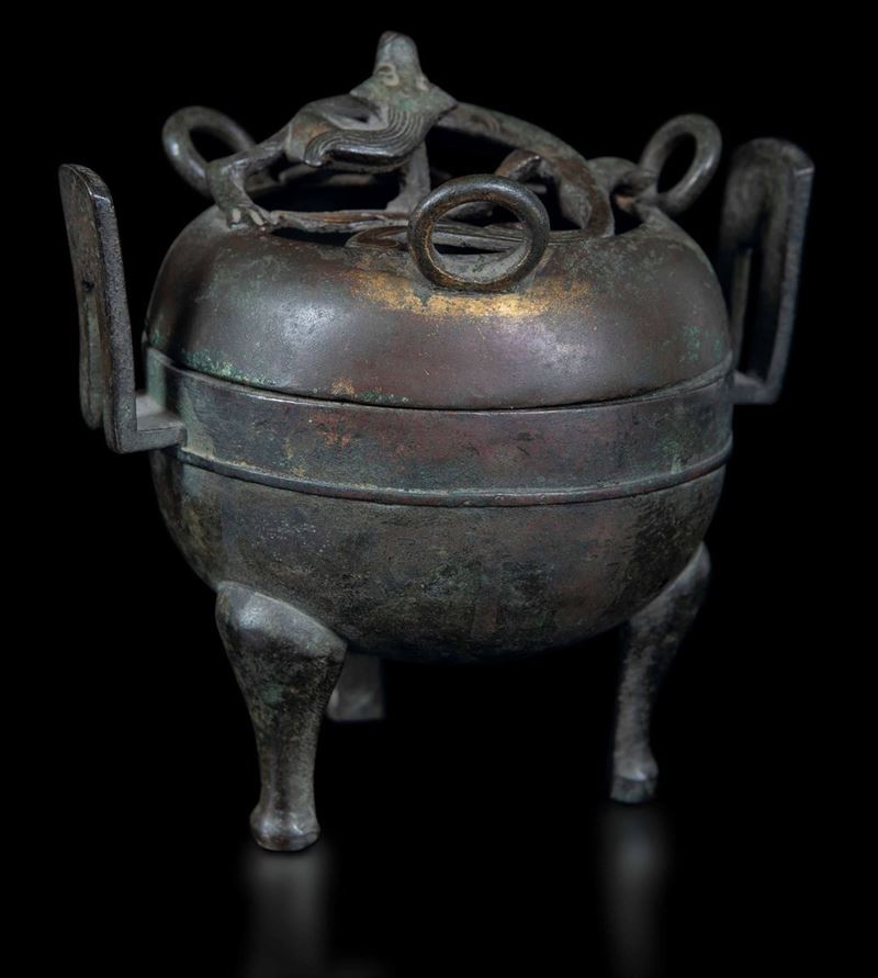 A bronze censer, China, Qing Dynasty, 1700s  - Auction Fine Chinese Works of Art - Cambi Casa d'Aste