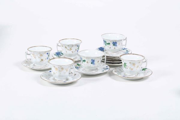 Sei tazze da tè con piattino, XIX secolo