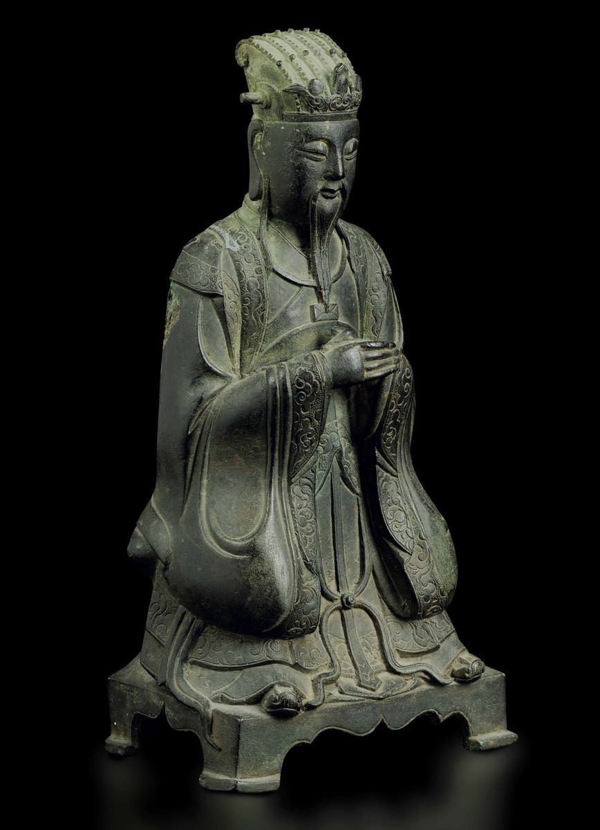 Figura di Dignitario Seduto in Bronzo, Cina, Dinastia Ming, XVII Secolo