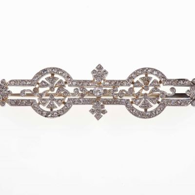Spilla con Piccoli Diamanti