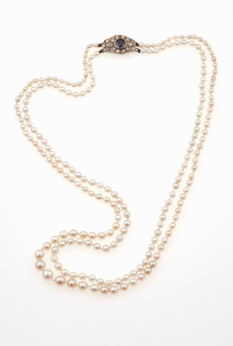 Collana composta da due fili di perle naturali e coltivate  - Auction Fine Jewels - Cambi Casa d'Aste