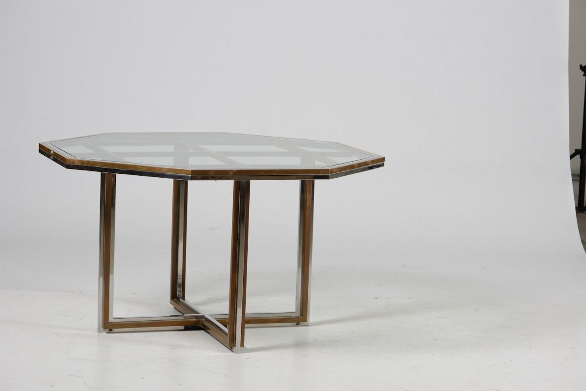 Tavolo Ottagonale e Quattro Sedie con Struttura in Metallo Cromato e Ottone, Rivestimento in Tess...