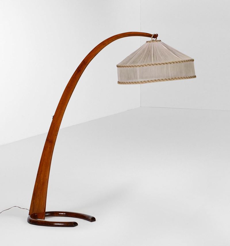Lampada da terra con struttura in legno e diffusore in tessuto.  - Auction Design Lab - Cambi Casa d'Aste