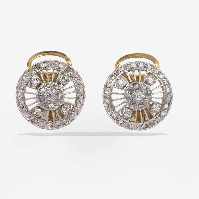Pair of gold and diamond earrings  - Auction Jewels - Cambi Casa d'Aste