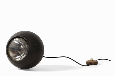 Lampada da Tavolo con Struttura in Metallo Laccato.