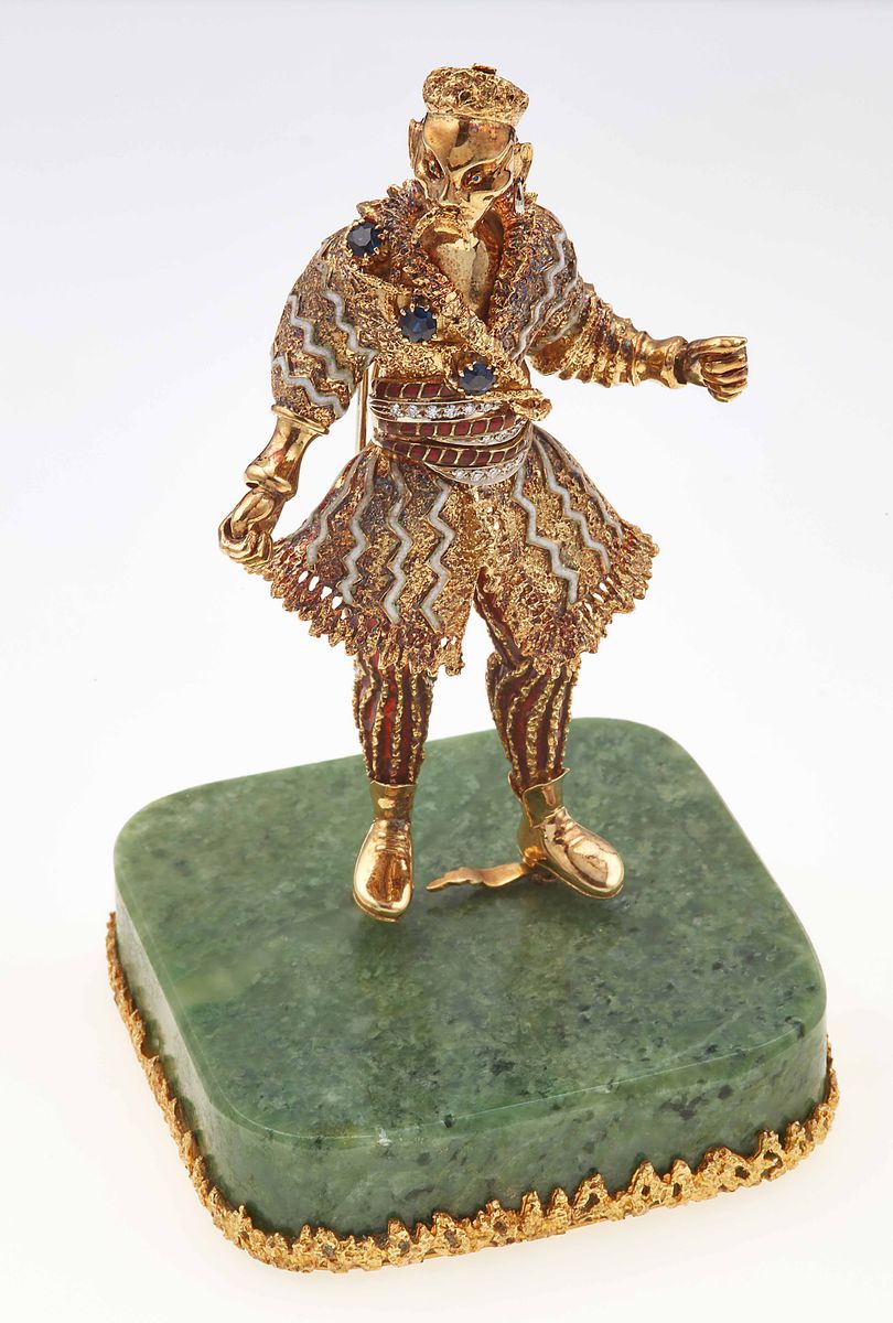 Statuina con Diamanti, Zaffiri e Smalti Policromi