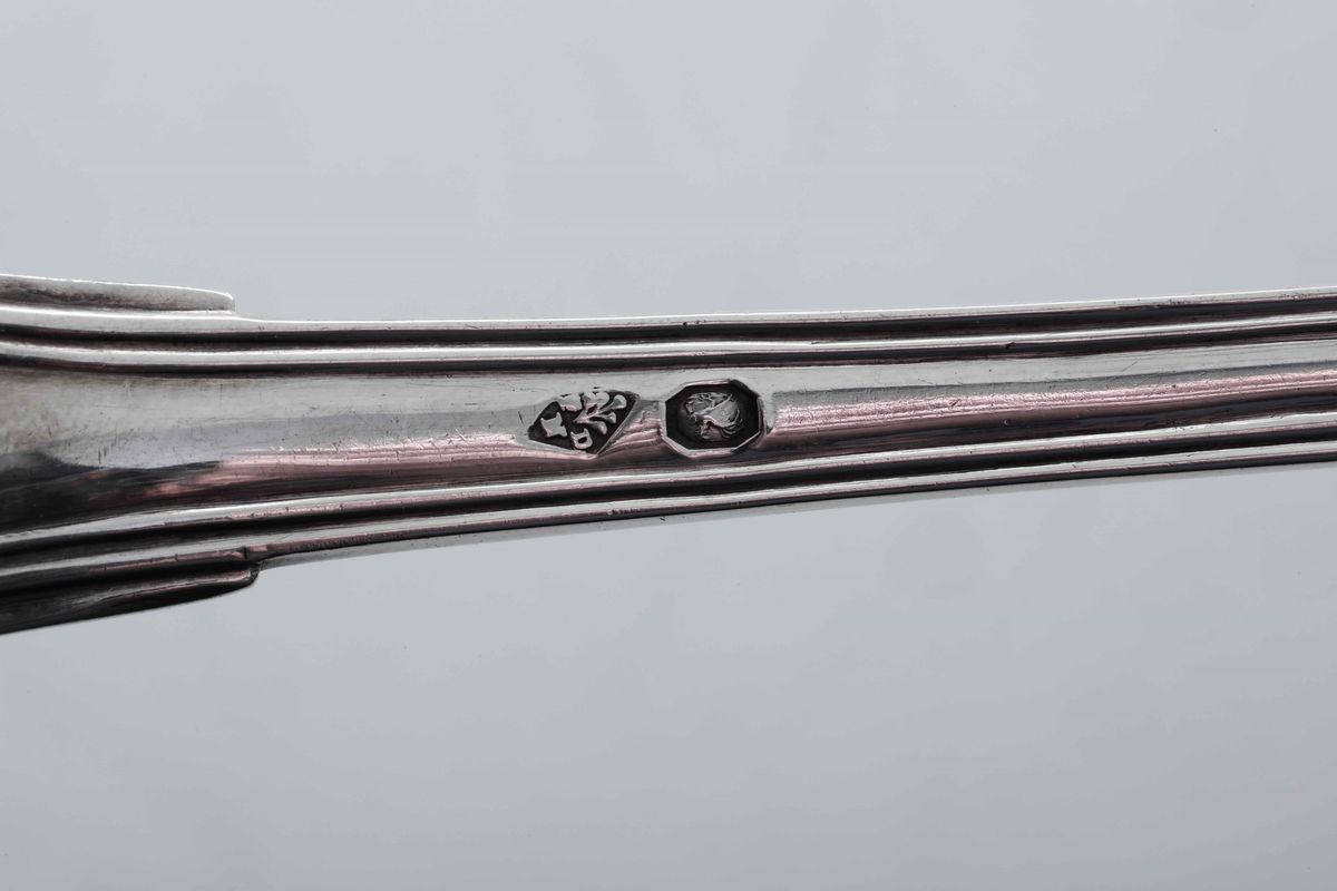 Salsiera con Presentoire in Argento Primo Titolo. Francia Probabile XIX Secolo. Marchi Dell’argen...