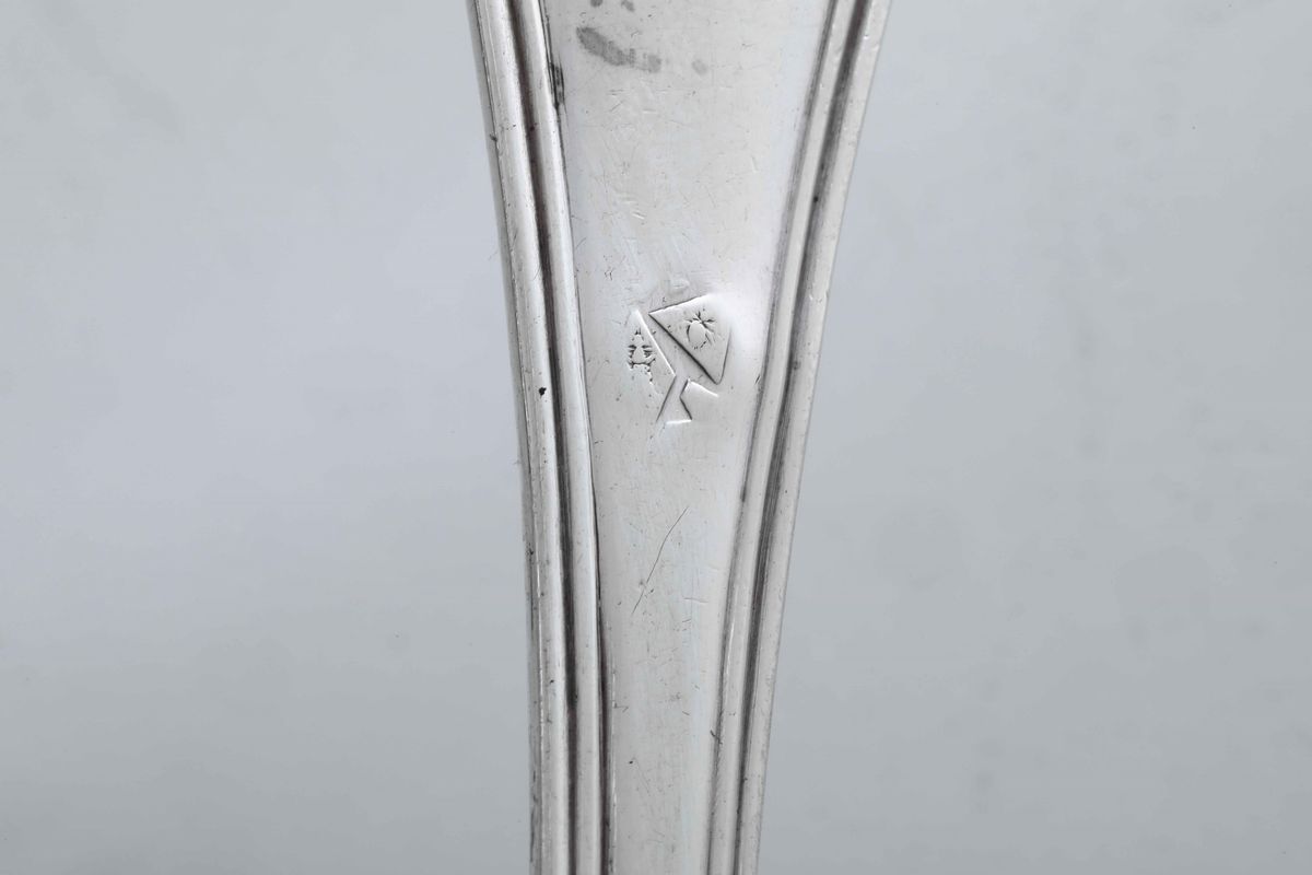 Salsiera con Presentoire in Argento Primo Titolo. Francia Probabile XIX Secolo. Marchi Dell’argen...
