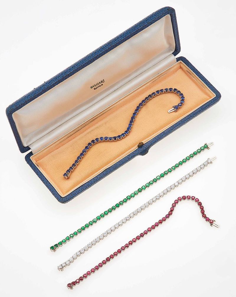 Bulgari. Quattro bracciali tennis con diamanti, zaffiri, rubini e smeraldi  - Auction Fine Jewels - Cambi Casa d'Aste