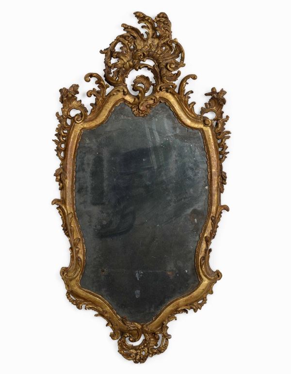 Coppia di specchiere in legno intagliato e dorato, Venezia XVIII secolo