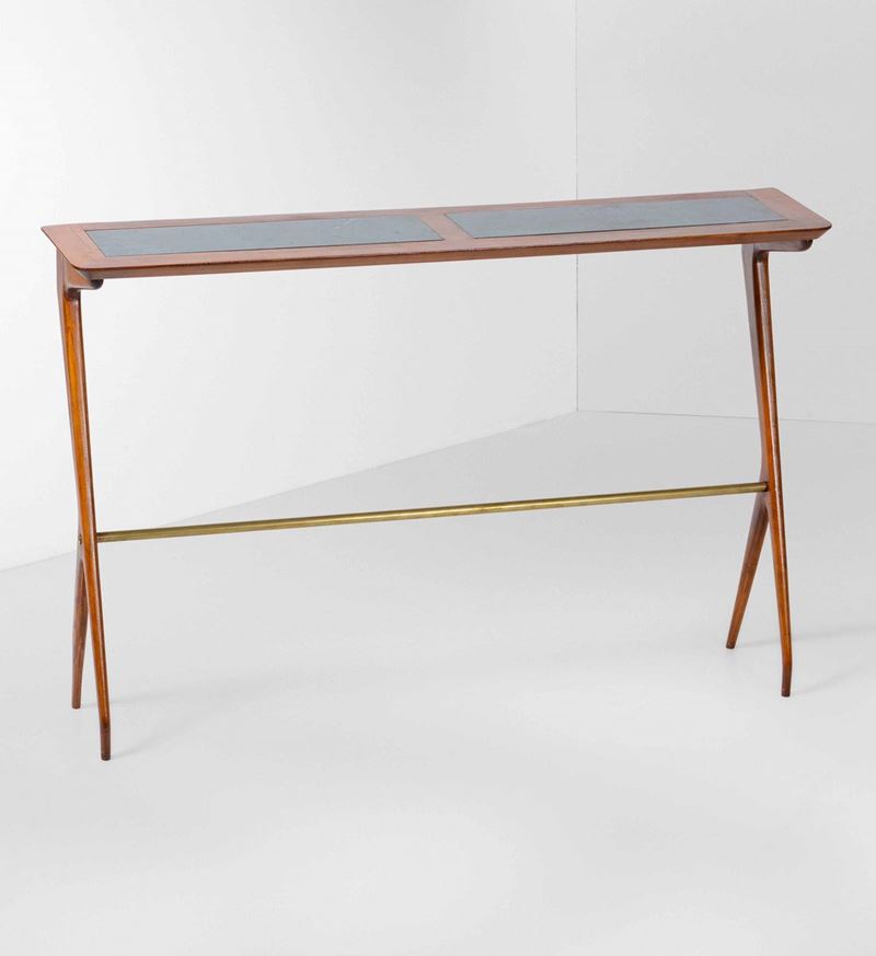 Consolle con struttura in legno, particolari in ottone e piano in marmo verde Alpi.  - Auction Design - Cambi Casa d'Aste