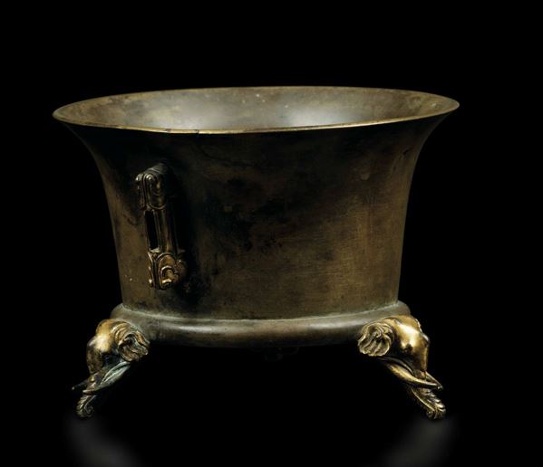 Censer a doppia ansa in bronzo parzialmente dorato con piedini a foggia di testa di elefante, Cina, Dinastia Ming, XVI secolo