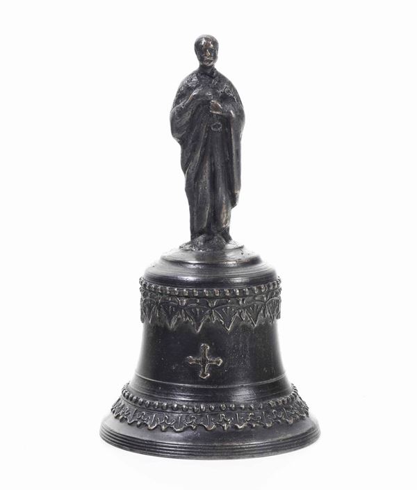 Campanello in bronzo con impugnatura raffigurante San Pietro.Fonditore del XIX secolo