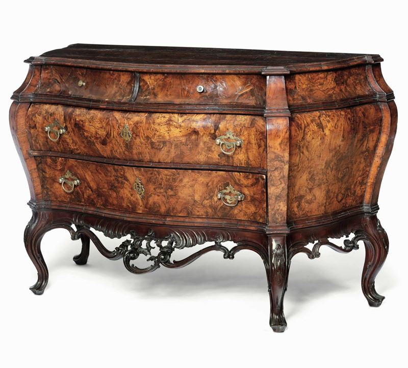 Comò Luigi XV in noce e radica di noce. XVIII secolo  - Auction Important Artworks and Furniture - Cambi Casa d'Aste