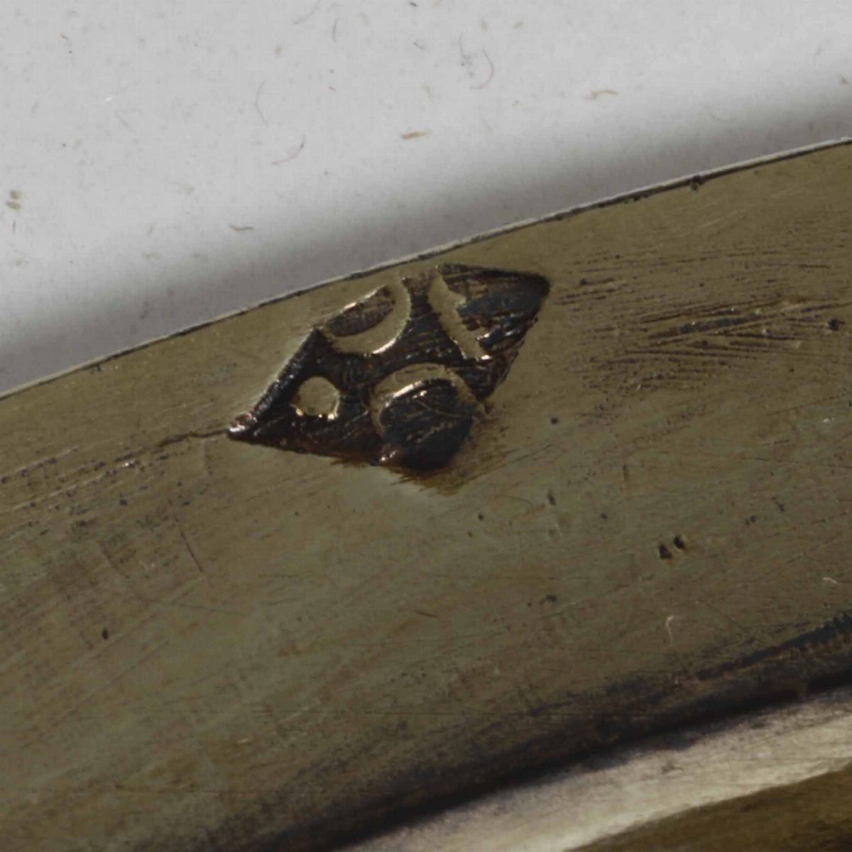 Tazza Argento Primo Titolo Fuso, Sbalzato, Cesellato e Dorato Parigi Marchio Inciso dal 1819 al 1...