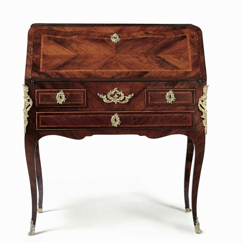 Scrittoio Luigi XV a ribalta, Francia XVIII secolo  - Auction Important Artworks and Furniture - Cambi Casa d'Aste