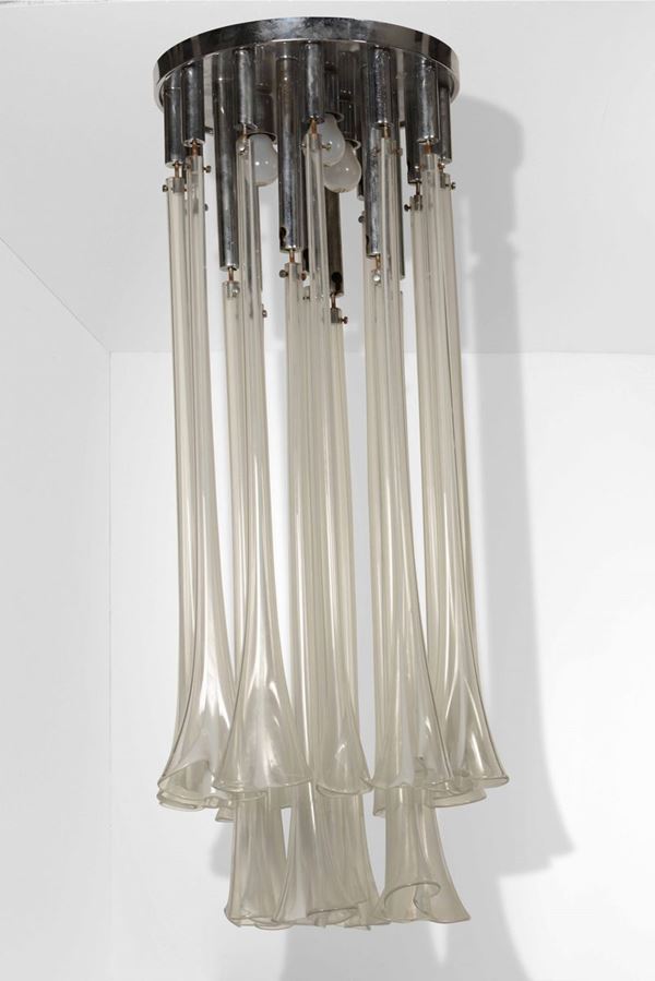 Lampada a plafone con struttura in metallo cromato ed elementi diffusori in vetro di Murano.