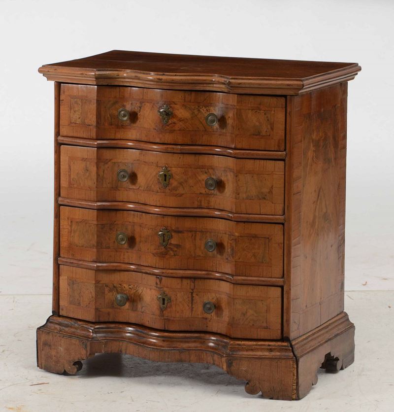 Inginocchiatoio in legno lastronato e filettato, XVIII secolo  - Auction Antiques January | Time Auction - Cambi Casa d'Aste