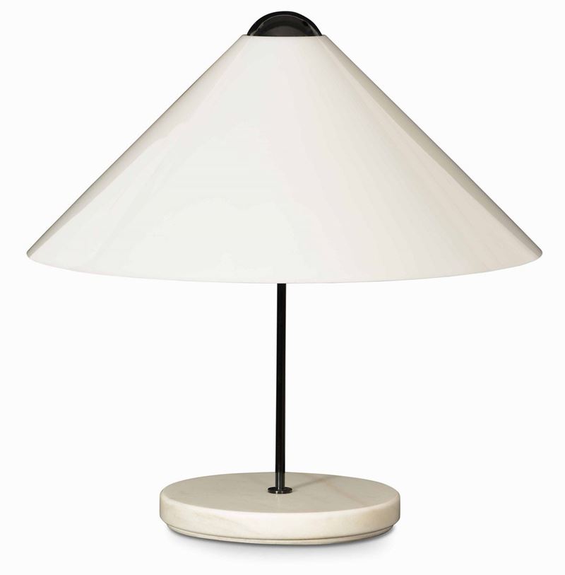 Lampada da tavolo con struttura in metallo e base in marmo.  - Auction Design Lab - Cambi Casa d'Aste