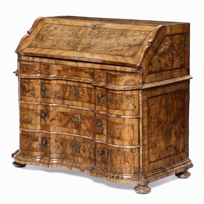 Ribalta lastronata in noce e radica di noce, XVIII secolo  - Auction Important Artworks and Furniture - Cambi Casa d'Aste