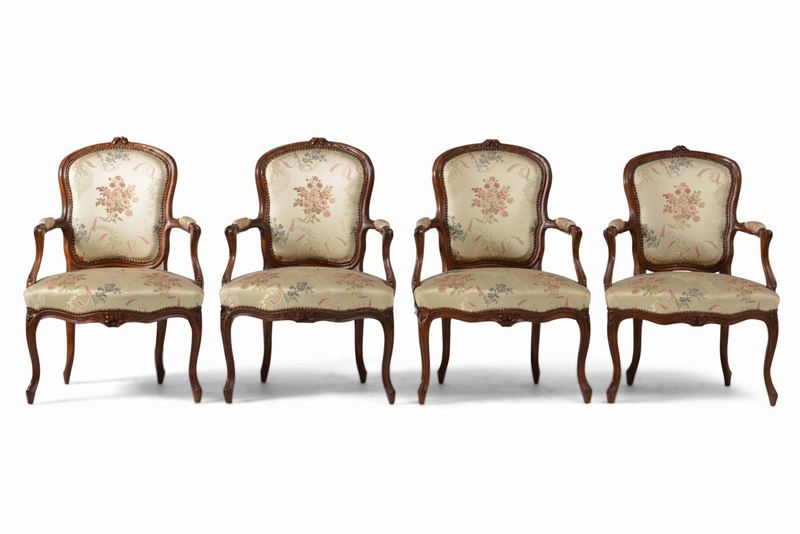 Quattro poltroncine in noce intagliato, Francia XVIII secolo  - Auction Antique June | Cambi Time - Cambi Casa d'Aste