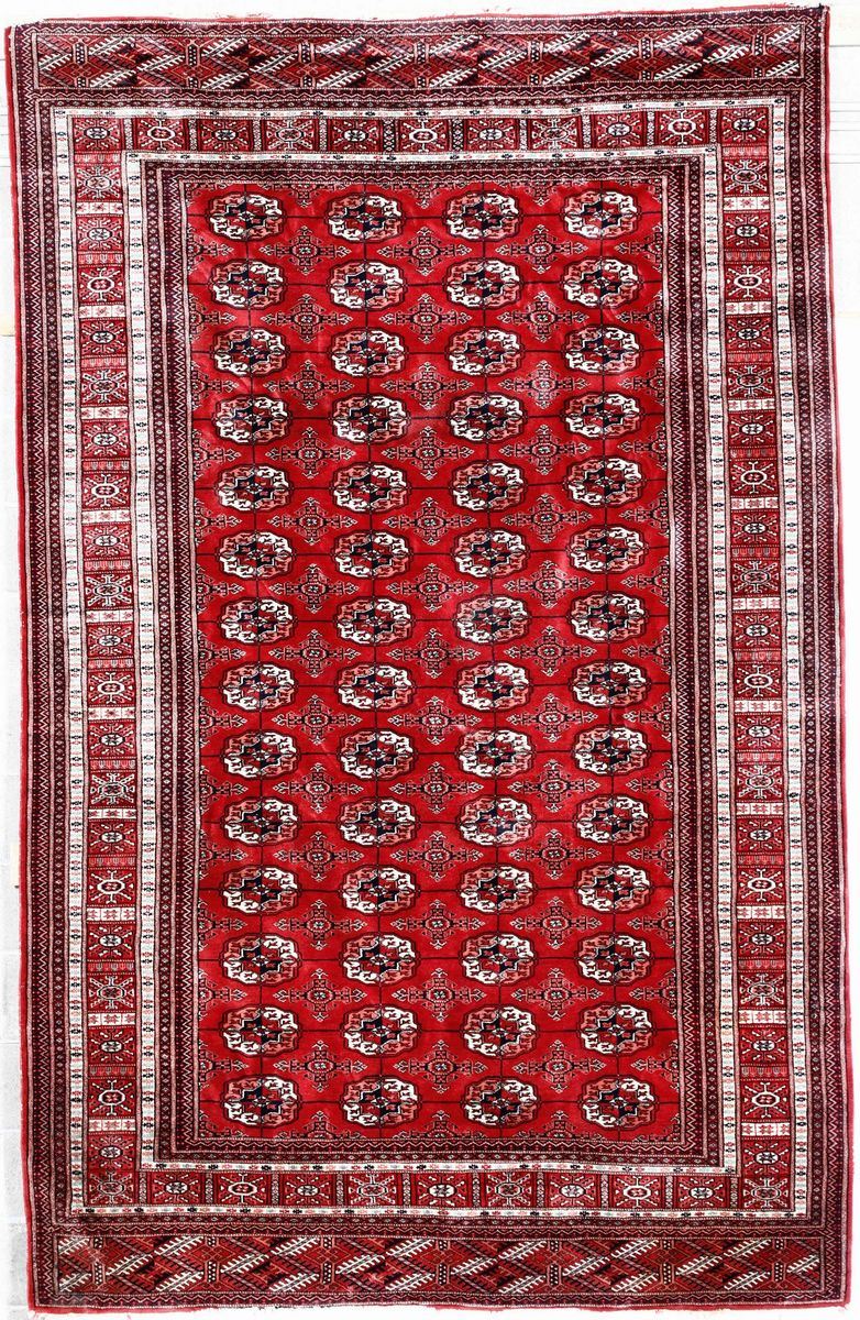 Tappeto Boukara, est Turkestan inizio XX secolo  - Auction Carpets | Cambi Time - Cambi Casa d'Aste