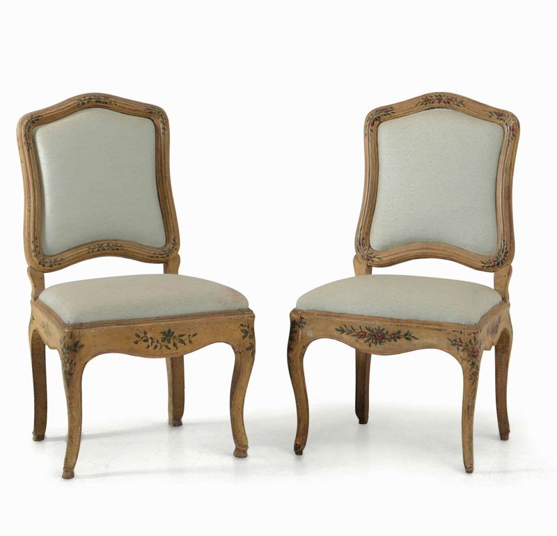 Coppia di sedie in legno dipinto. XVIII secolo  - Auction Furnishings from Italian Villas | Cambi Time - Cambi Casa d'Aste