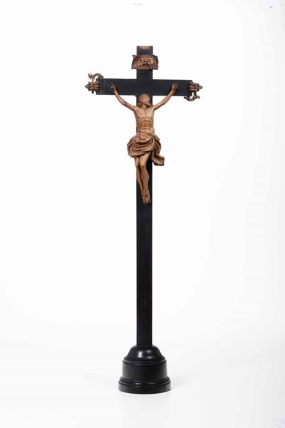 Crocifisso in Legno di Bosso e Legno Ebanizzato. Italia del Nord o Germania XVII-XVIII Secolo