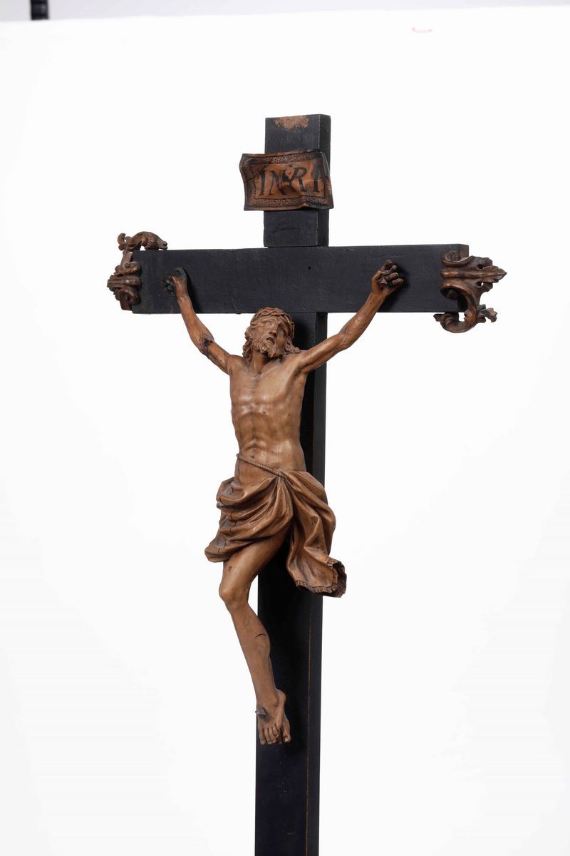 Crocifisso in Legno di Bosso e Legno Ebanizzato. Italia del Nord o Germania XVII-XVIII Secolo