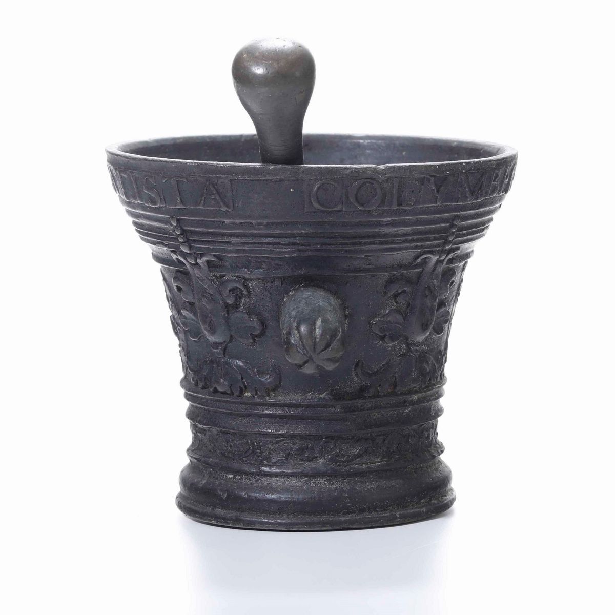 Mortaio in Bronzo Fuso e Cesellato. Arte Italiana del XVII Secolo